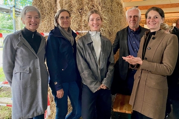 Gruppenbild mit Landwirtschaftsministerin Staudte.