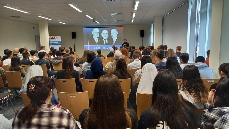 Im Saal der BBS Fredenberg