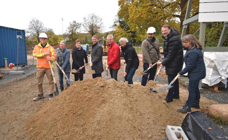 Erster Spatenstich für Grundschule und Kita Zingel, Salzgitter-Lichtenberg