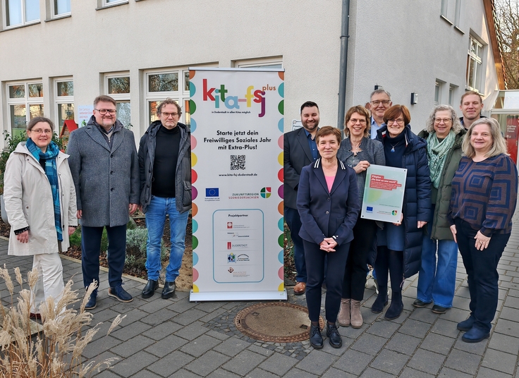 Bescheidübergabe Modellprojekt „FSJ plus – Du bist es uns wert!“